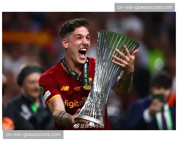 复盘罗马1-0佛罗伦萨：穆里尼奥遗产显现，红狼低位防守成功守住三分